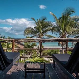 Playa Esperanza Hotel